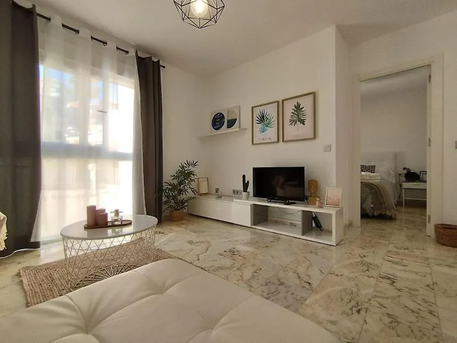 Love Rent4 Malaga Lyli Torremolinos 0*,